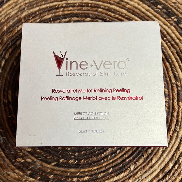 Vine Vera Merlot Refining Peeling 50ml New - Picture 2 of 6
